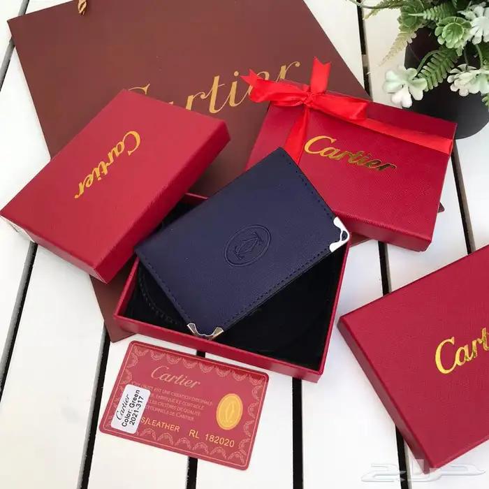 شوزات وشماغ عالية الجوده 58