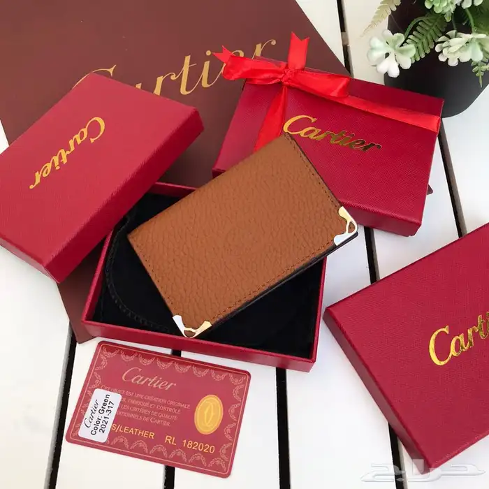 شوزات وشماغ عالية الجوده 61