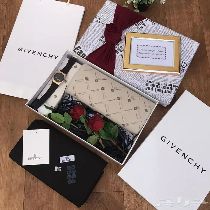 شوزات وشماغ عالية الجوده 49