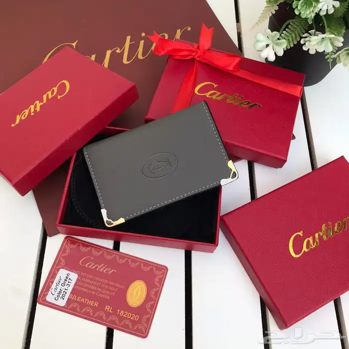 شوزات وشماغ عالية الجوده 63