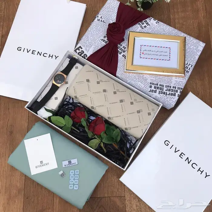 شوزات وشماغ عالية الجوده 46