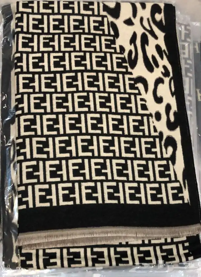 شنط درجه اولى  سكارفات 44