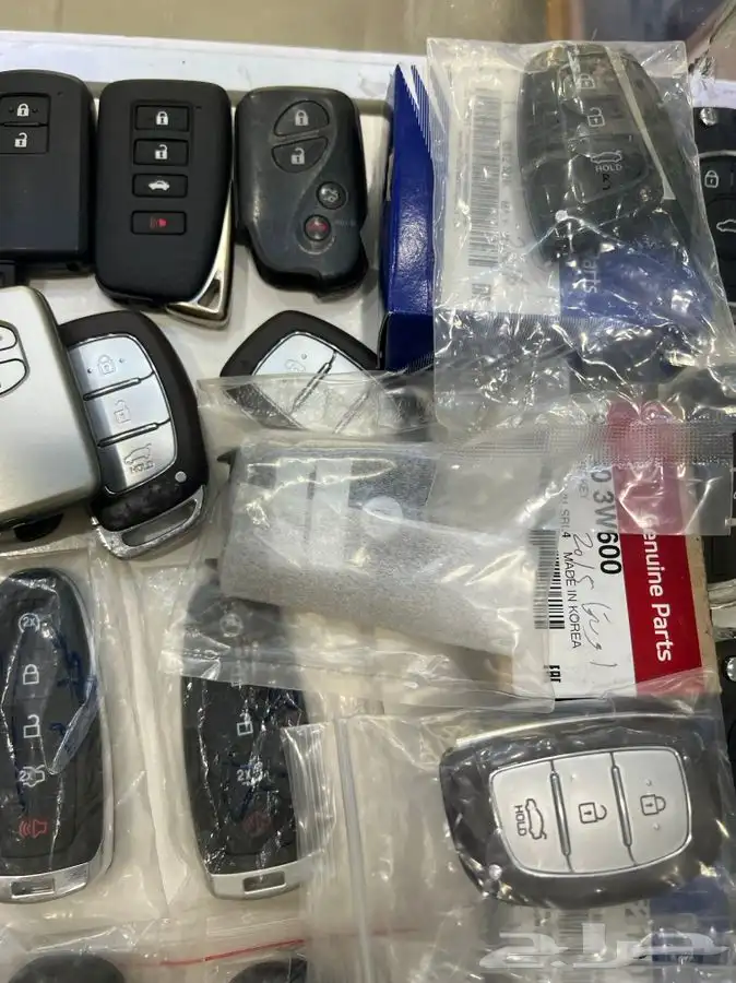 محلات مفاتيح الشمال لبرمجة الريموتات 3