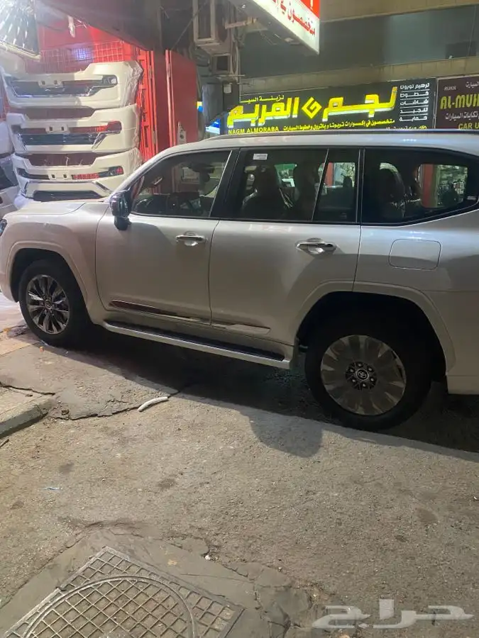 نياكل جيب لاندكروزر 22 1