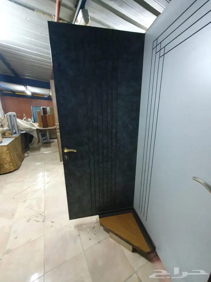 تصنيع طاولات وجلسات مطاعم وأبواب خشبية مع ديكورات وحفر cnc 55