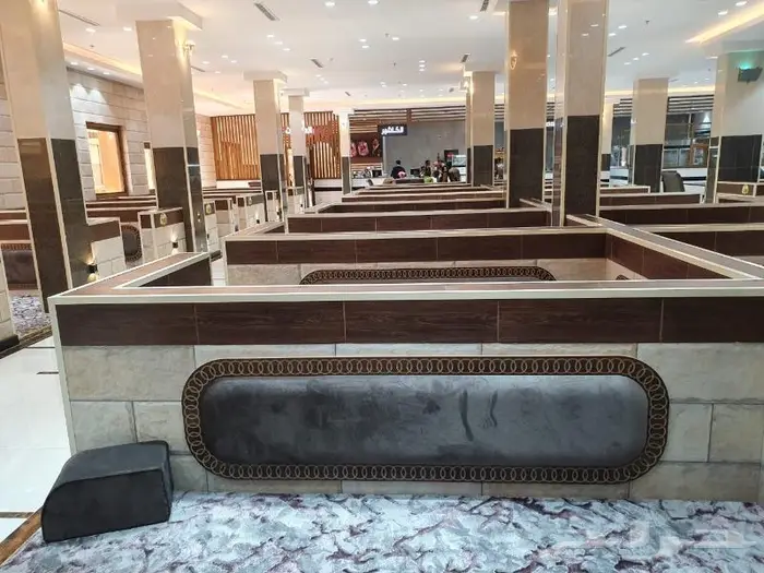تصنيع طاولات وجلسات مطاعم وأبواب خشبية مع ديكورات وحفر cnc 36
