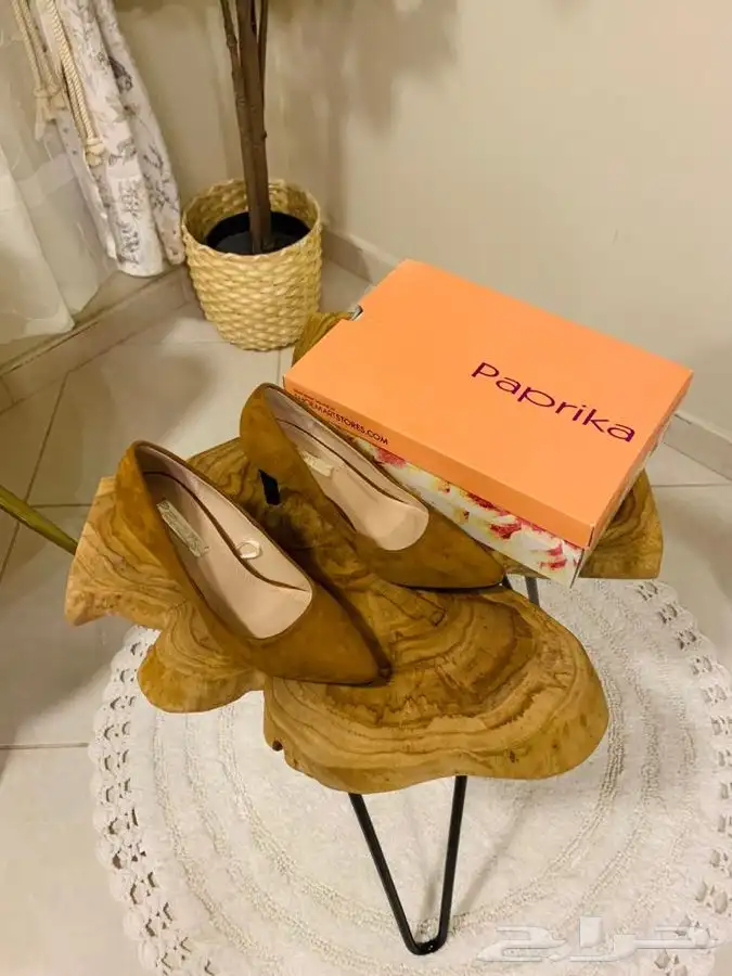 كعب جديد لم يستخدم سعر البيع ب 90 1