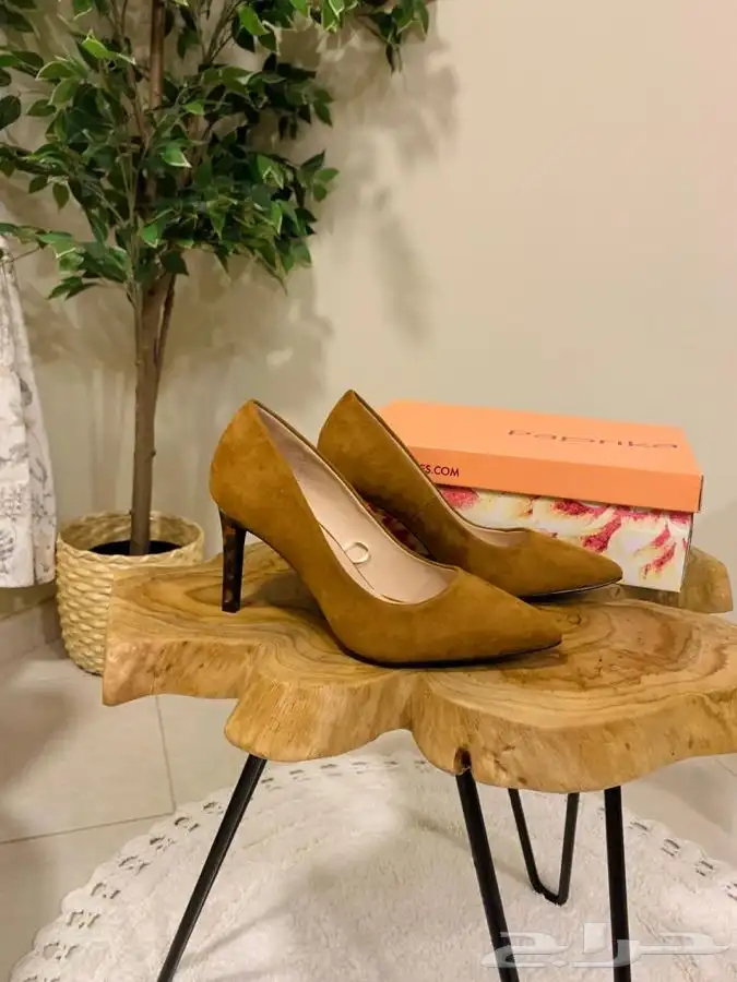 كعب جديد لم يستخدم سعر البيع ب 90 0