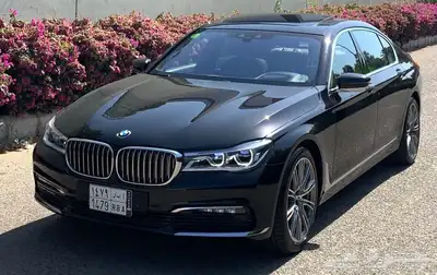بي ام دبليو730موديل2019ممشي28ألف كيلو فقط4سلندر ضمان الوكيل 0