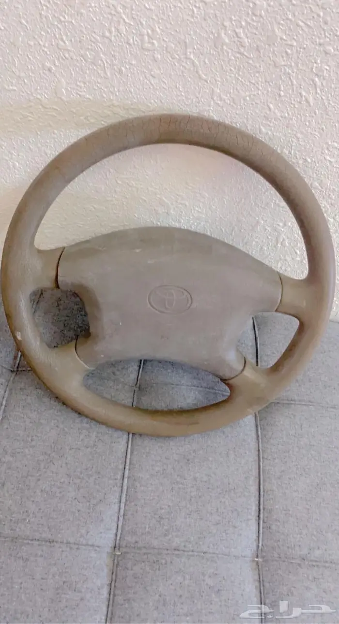 طارة كامري. من مديل. 98. 2002. لون بيج. 2