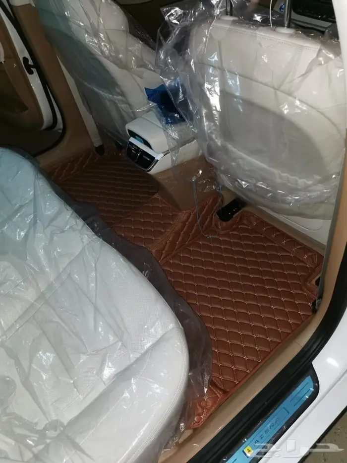 ارضيات جلد فاخره للسيارات  2