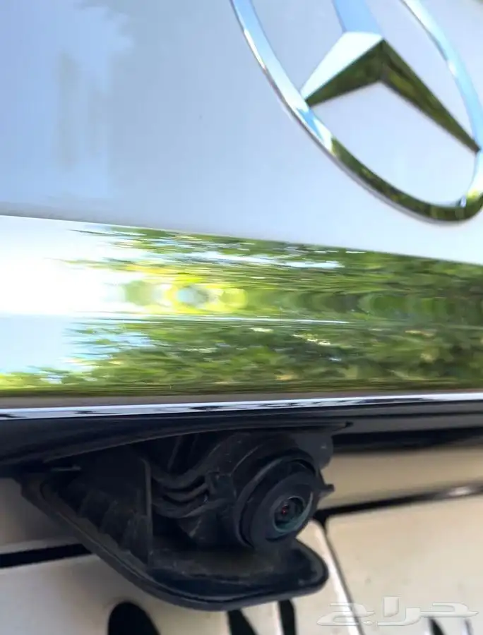 مرسيدس E300بحاله الوكاله بدون حوادث او رش 20
