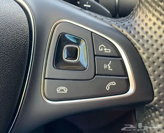 مرسيدس E300بحاله الوكاله بدون حوادث او رش 43