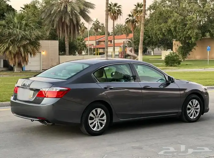 هوندا اكورد 2013 ستاندر نظيف جدا ( تم البيع ) 18