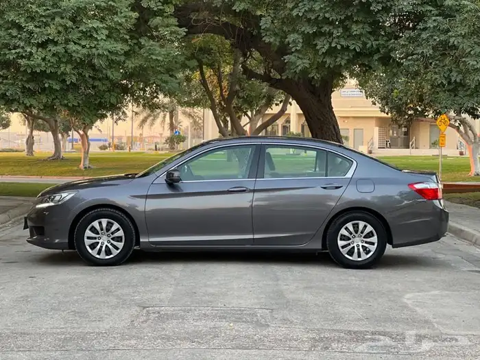 هوندا اكورد 2013 ستاندر نظيف جدا ( تم البيع ) 8