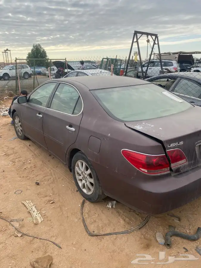 قطع غيار تشليح لكزس اي اس 300 es 300 موديل 2006 5