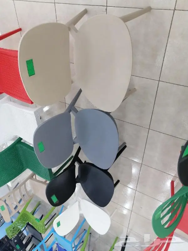 كراسي حديد 3