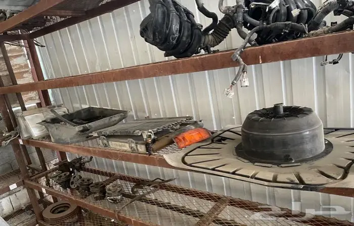 قطع غيار بنز مرسيدس مديل 83 5