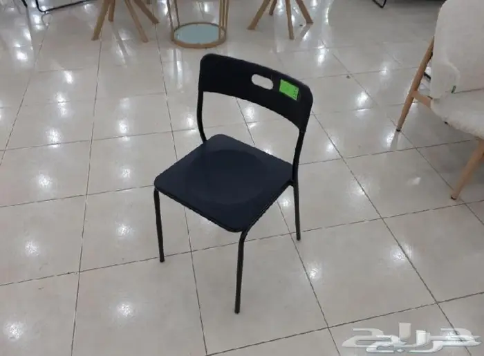 كراسي حديد 16