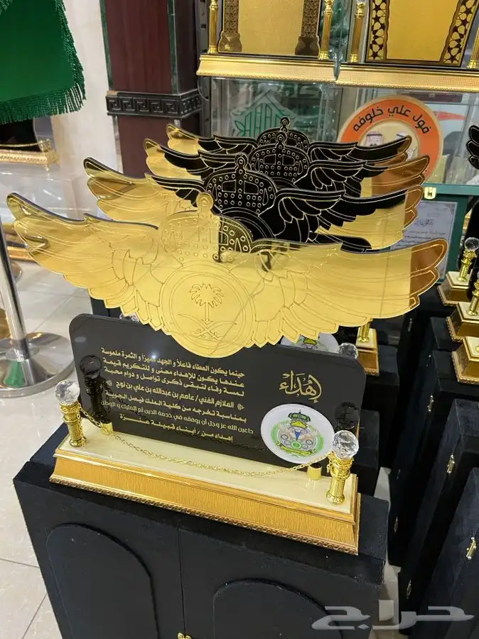 دروع سيوف هدايا تخرج ضباط كليات عسكرية نجمة  احتفالات 0