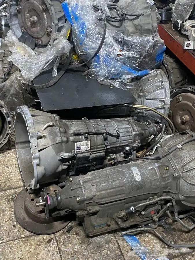 حربكسات ومكائن لاندكروزر واف جي. واسكويا وفرشنل ولكزس 0