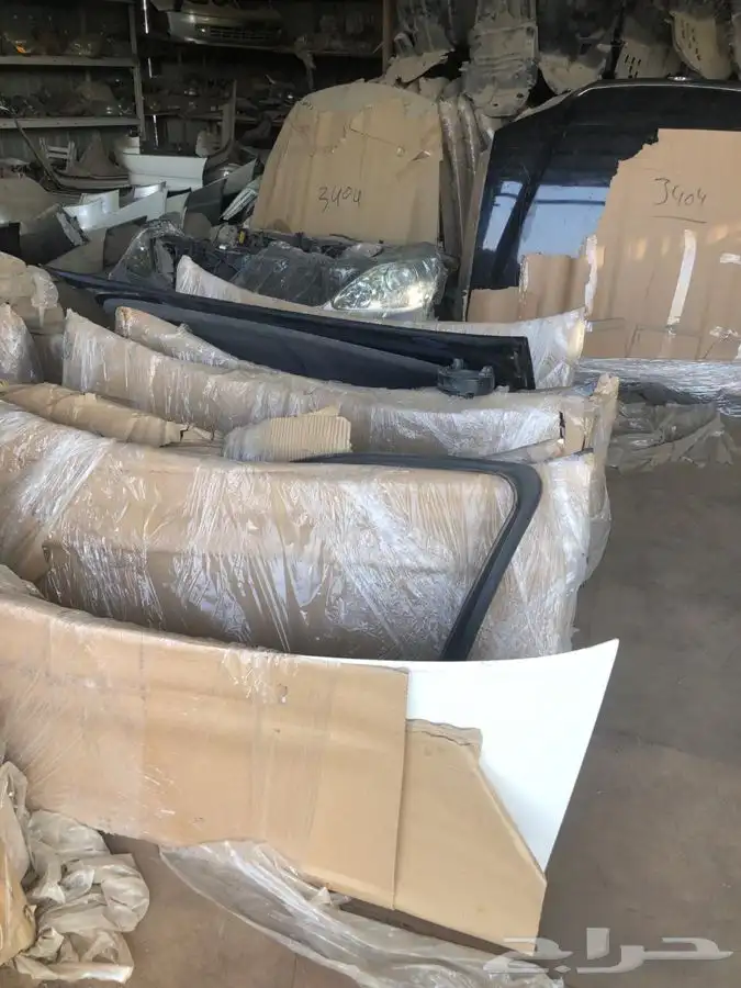 حربكسات ومكائن لاندكروزر واف جي. واسكويا وفرشنل ولكزس 5