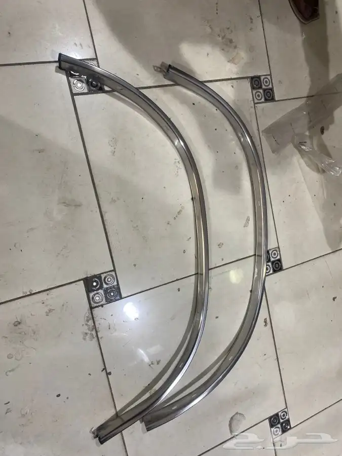 ازياق رفرف دتسن وربلات جنب بدي يوجد غماره وغمارتين 0