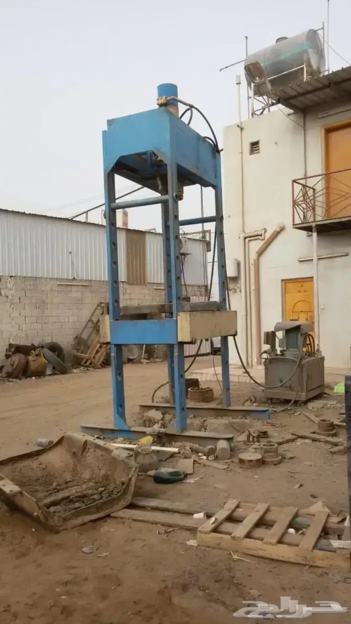 مخرطه ورشه قطع غيار مجمع متكامل للبيع 18