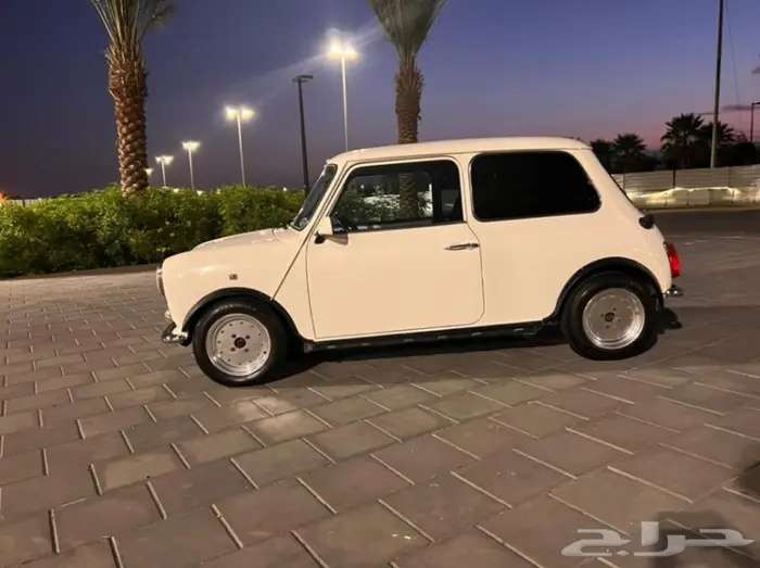 للبيع مني كوبر. 24