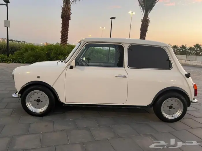 للبيع مني كوبر. 51