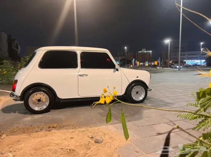 للبيع مني كوبر. 9