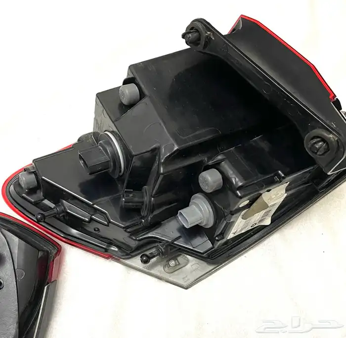 اسطبات جراند شيروكي 2020 مكحلة شبه جديده 7