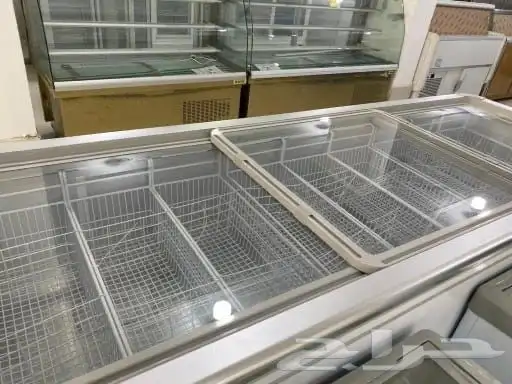 فريزرات مسطحه سحاب أفقي زجاج 8