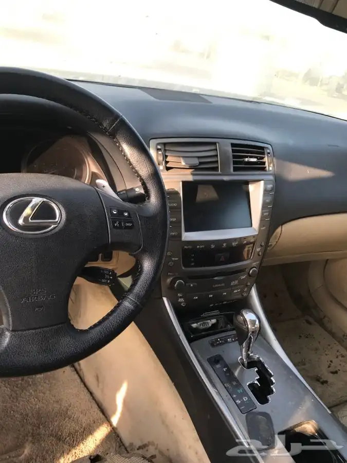 قطع غيار تشليح لكزس اي اس 300 is 300 سعودي 1