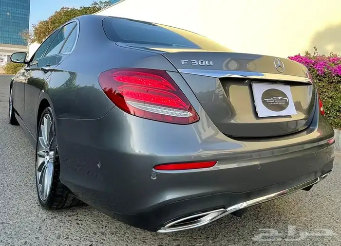 مرسيدسE300أعلي مواصفات4سلندر بحاله الجديد بدون حوادث(مباع) 15