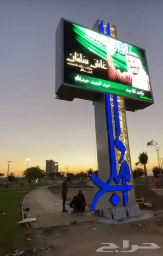 LED outdoor and indoor advertising screens 6