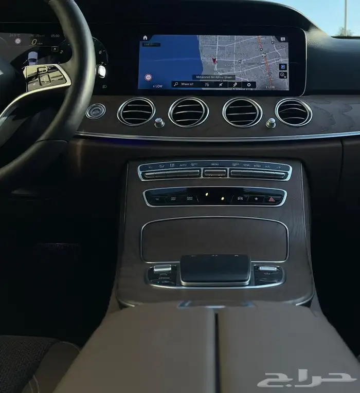 مرسيدسE200موديل2021ممشي11ألف علي الضمان 46