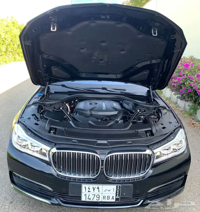 بي ام دبليو730ضمان الناغي4سلندر ممشي28ألف كيلو فقط 66