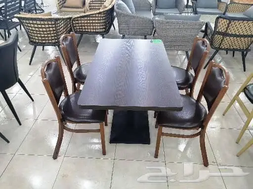 طاولات مطاعم 5