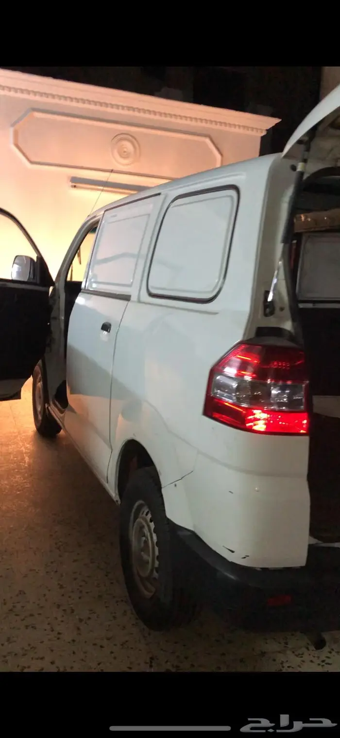 باص بضاعة للايجار للايجار فان 2