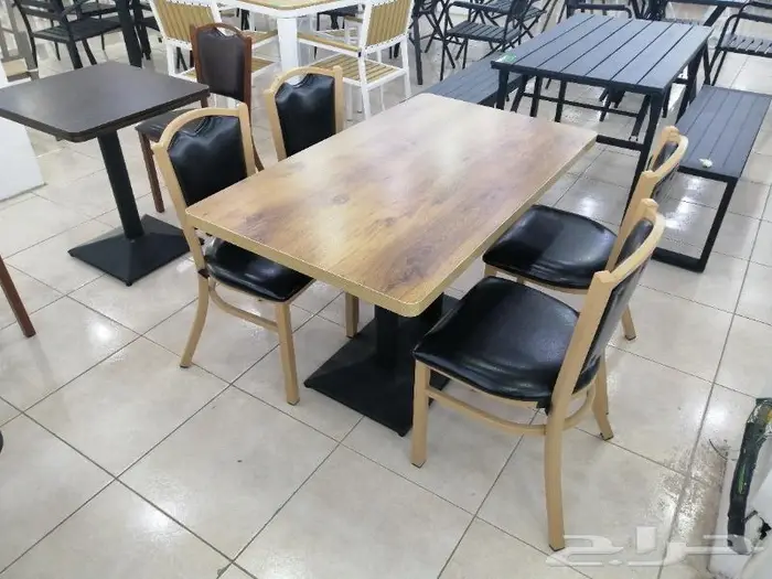 طاولات مطاعم 11