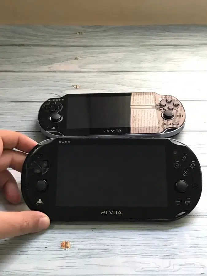 جهازين psp go و ps vita فيتا 4