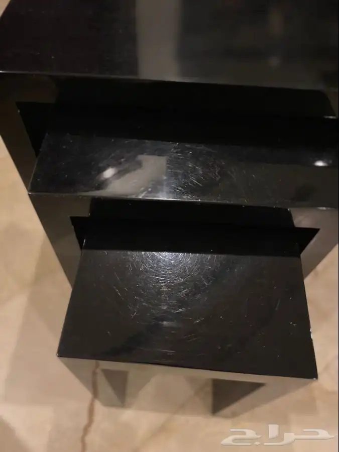 طاولات خدمة واكسسوارات ديكور ( مستعمل) 7