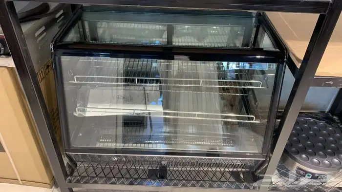 مكاين الدونات ومكاين التارت وسخان الشكلاته 19