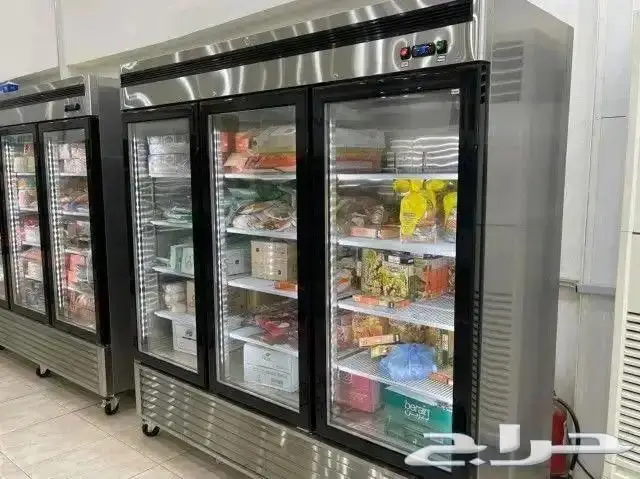 ثلاجات وفريزرات باب زجاج استيل درفة 6