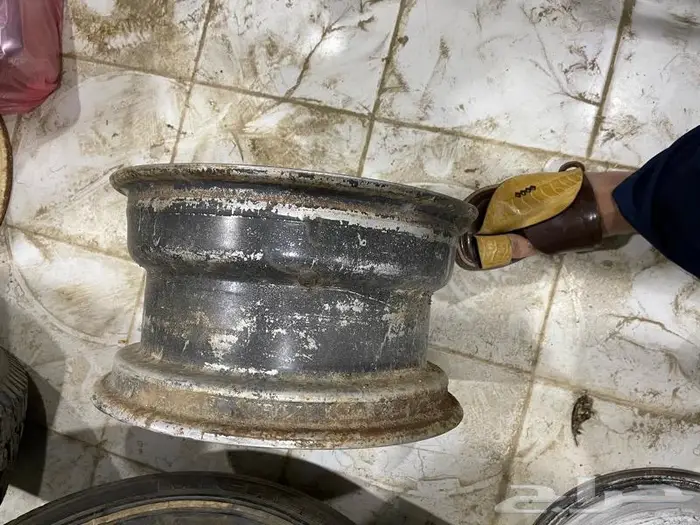 قطع بليزر مستعمله ونظيفه 6