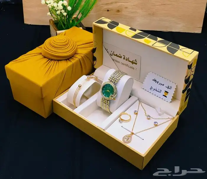 ساعات رولكس. مع بوكس هدايا متكامل 37