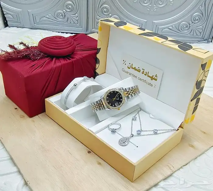 ساعات رولكس. مع بوكس هدايا متكامل 94