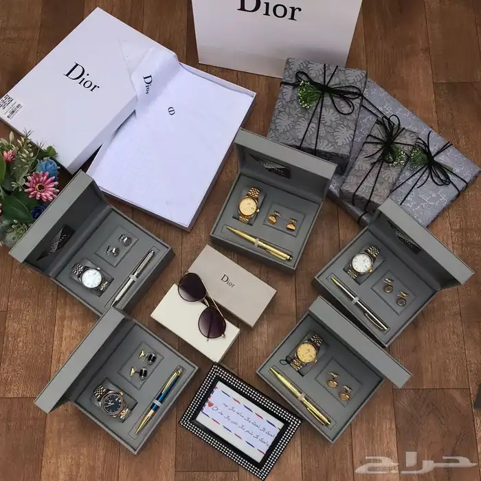 ساعات رولكس. مع بوكس هدايا متكامل 30