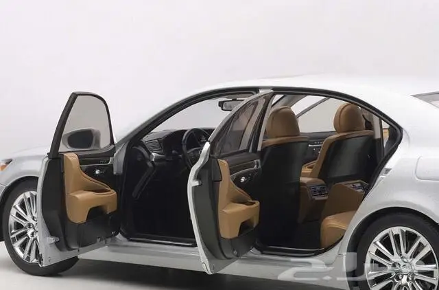 لكزس فل كامل LS 5